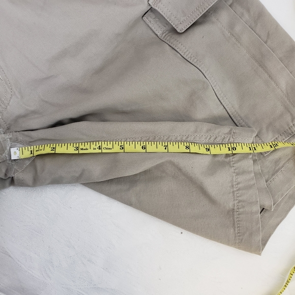 CARHARTT CARGO RELAXED FIT KAKHI SHORTS SIZE 44 - Picture 13 of 13